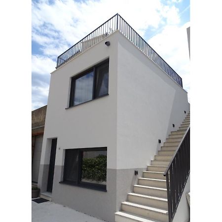 Modernes Kleines Haus Mit Terrasse Villa Split Eksteriør billede